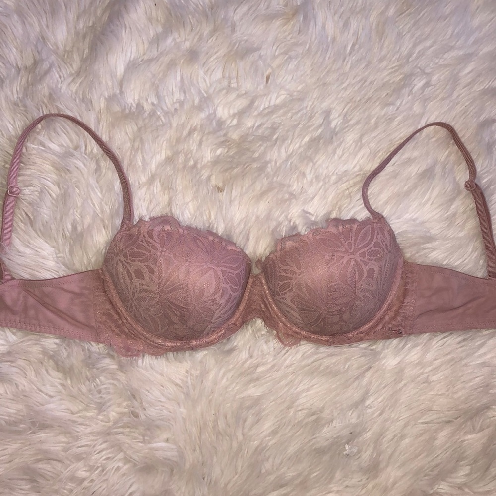Victoria secret push-up bra